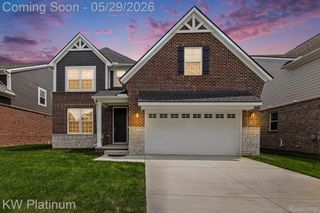 4918 Knollwood Drive, Troy, MI 48085
