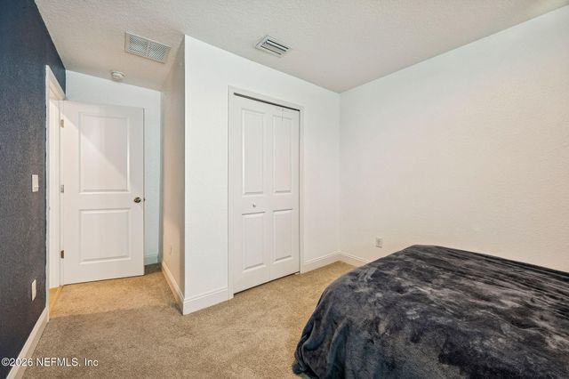 138 MEADOW CREEK Drive, St. Johns, FL 32259