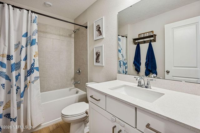 138 MEADOW CREEK Drive, St. Johns, FL 32259