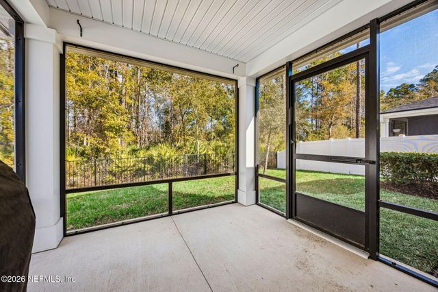 138 MEADOW CREEK Drive, St. Johns, FL 32259