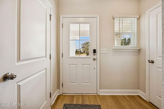 138 MEADOW CREEK Drive, St. Johns, FL 32259