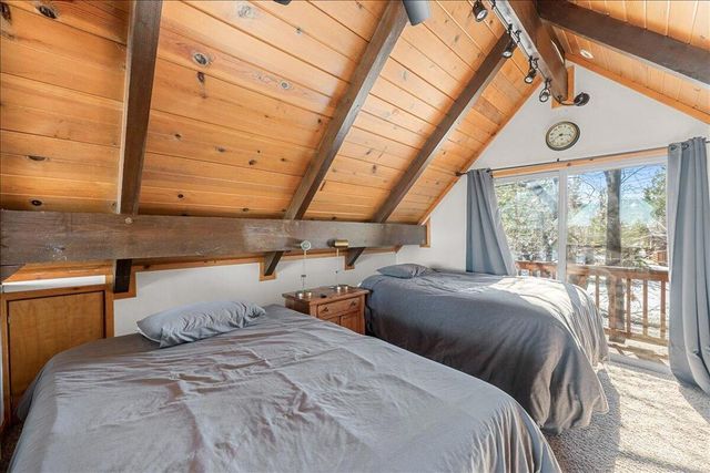 672 Villa Grove Avenue, Big Bear, CA 92314