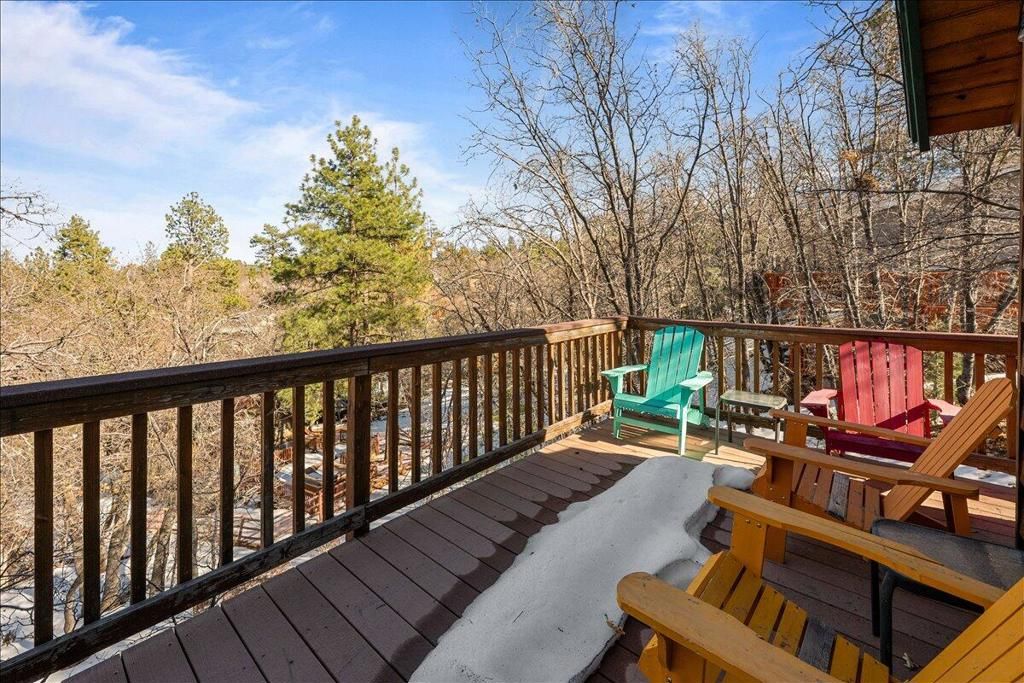 Image 22 of property listing at 672 Villa Grove Avenue, Big Bear, CA 92314