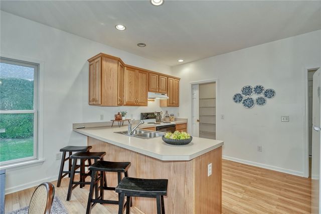 117 Hawthorne Drive, Ogden, NY 14559