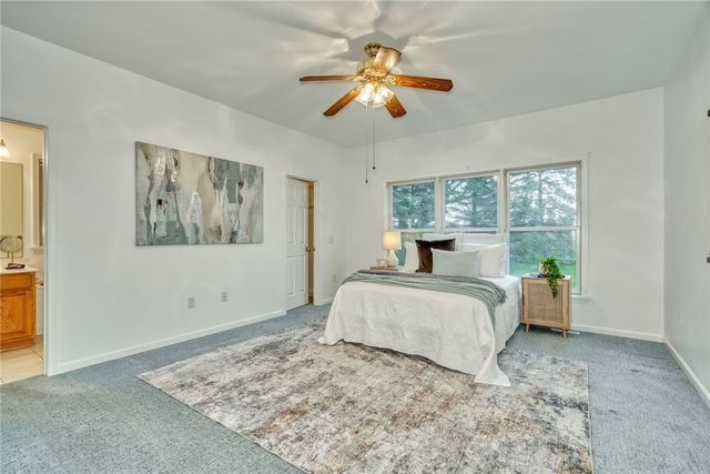 117 Hawthorne Drive, Ogden, NY 14559