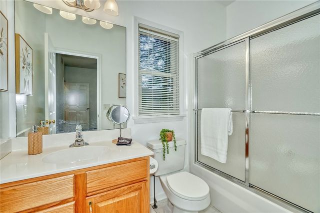 117 Hawthorne Drive, Ogden, NY 14559