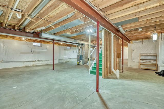 117 Hawthorne Drive, Ogden, NY 14559