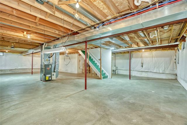 117 Hawthorne Drive, Ogden, NY 14559