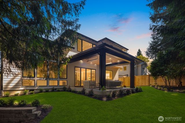 12729 NE 112th Street, Kirkland, WA 98033