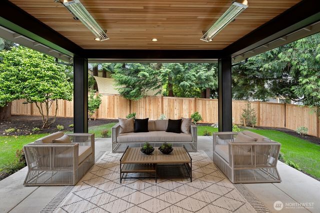 12729 NE 112th Street, Kirkland, WA 98033