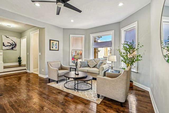1622 S Central Park Avenue, Chicago, IL 60623
