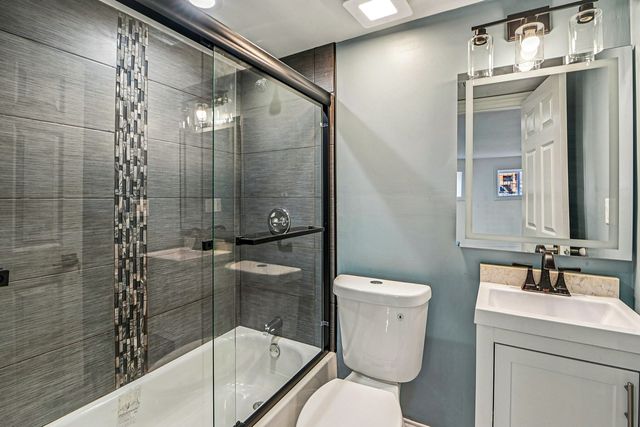 1622 S Central Park Avenue, Chicago, IL 60623
