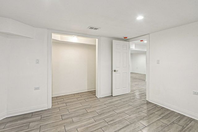 1622 S Central Park Avenue, Chicago, IL 60623