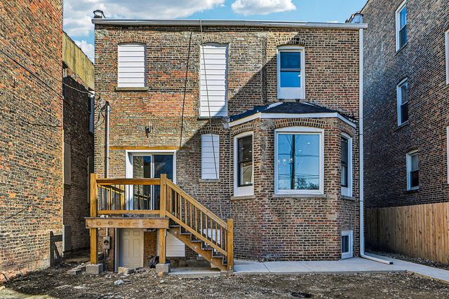 1622 S Central Park Avenue, Chicago, IL 60623