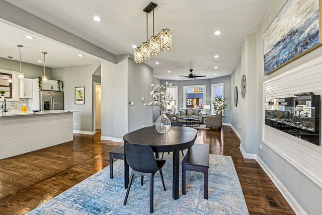 1622 S Central Park Avenue, Chicago, IL 60623