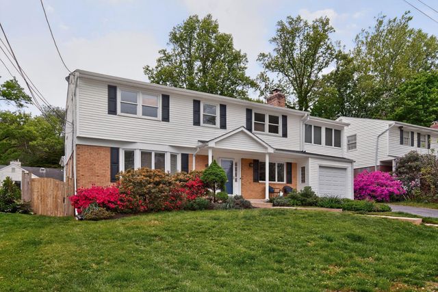 3600 FAIRCASTLE DR, Chevy Chase, MD 20815