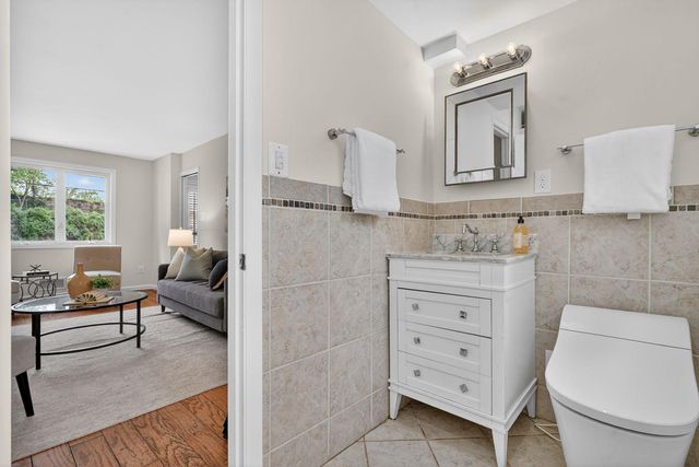 3600 FAIRCASTLE DR, Chevy Chase, MD 20815