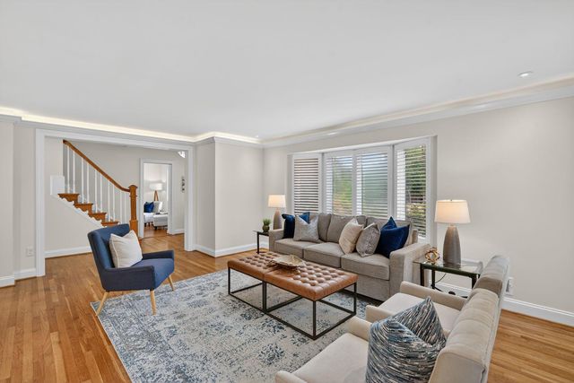 3600 FAIRCASTLE DR, Chevy Chase, MD 20815