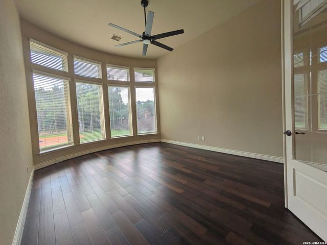 975 Wilderness Oaks, New Braunfels, TX 78132