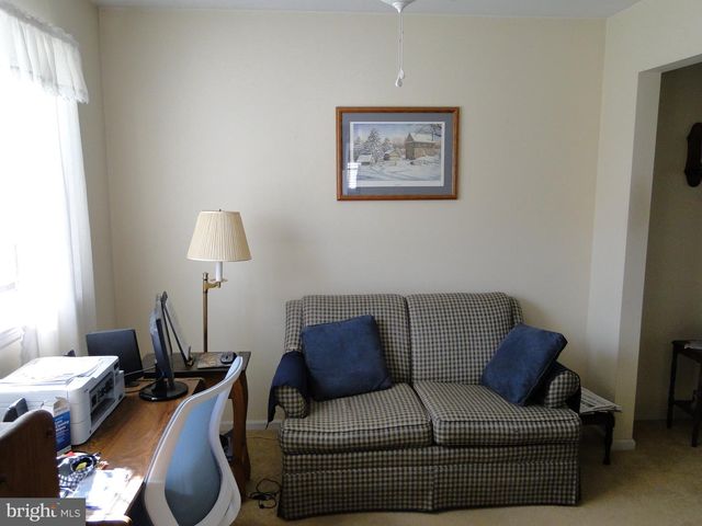 276 PARKRIDGE DR, Perkasie, PA 18944