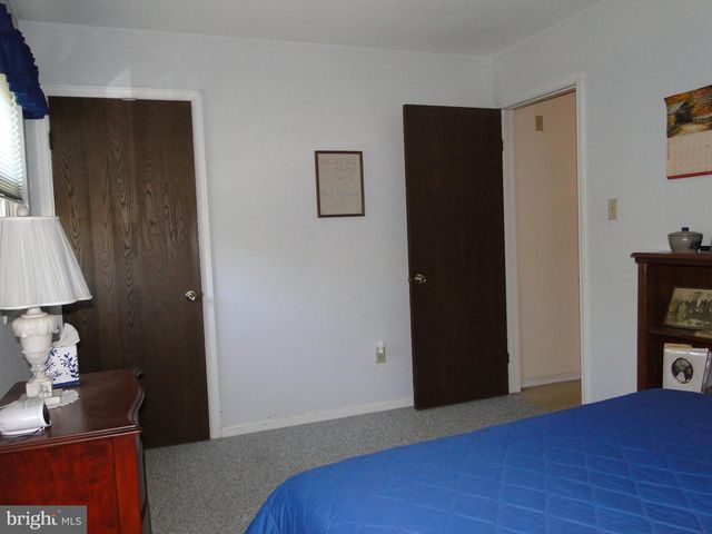 276 PARKRIDGE DR, Perkasie, PA 18944