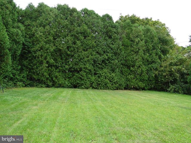 276 PARKRIDGE DR, Perkasie, PA 18944