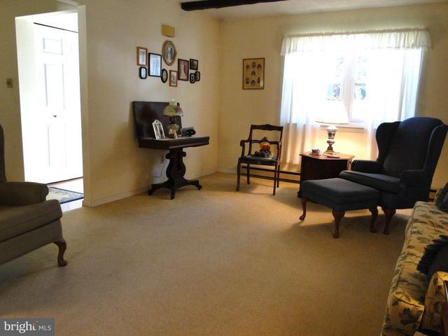 276 PARKRIDGE DR, Perkasie, PA 18944