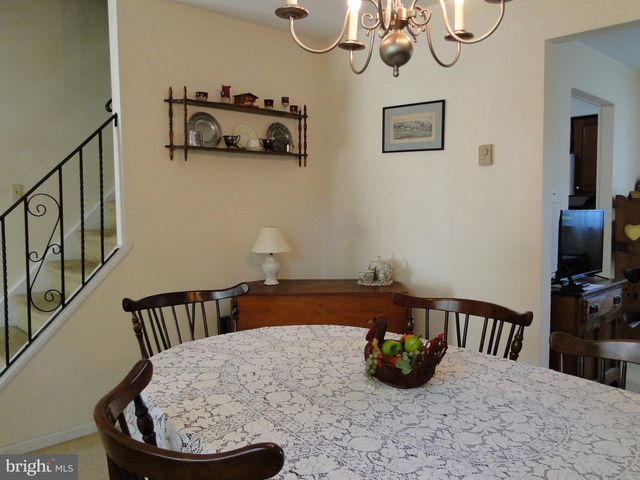 276 PARKRIDGE DR, Perkasie, PA 18944