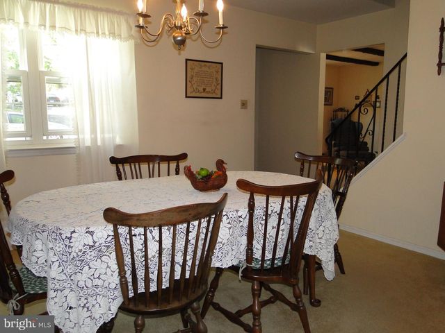 276 PARKRIDGE DR, Perkasie, PA 18944