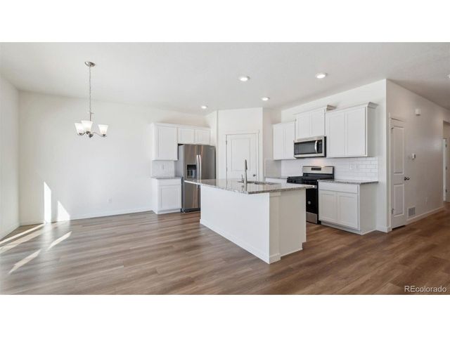 43212 Castle Stuart St, Elizabeth, CO 80107