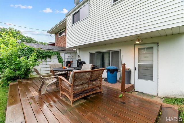 217 Earlsfield Lane, Unincorporated, MO 63125