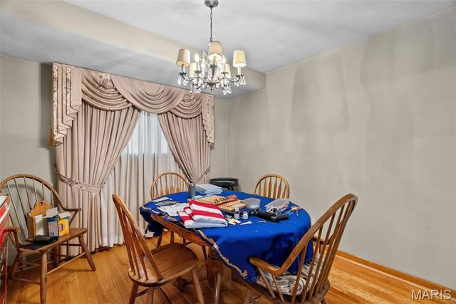217 Earlsfield Lane, Unincorporated, MO 63125