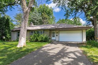 201 Turnpike Road, Golden Valley, MN 55416