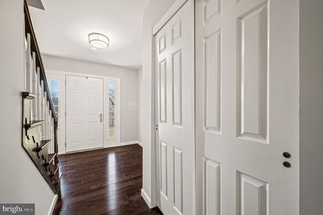 800 DOWLIN FORGE RD RD, Downingtown, PA 19335