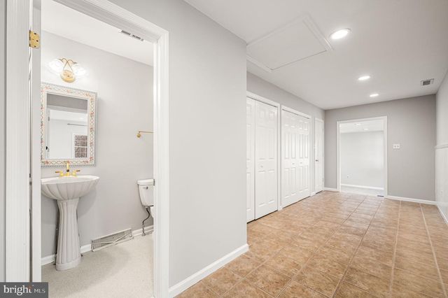 800 DOWLIN FORGE RD RD, Downingtown, PA 19335