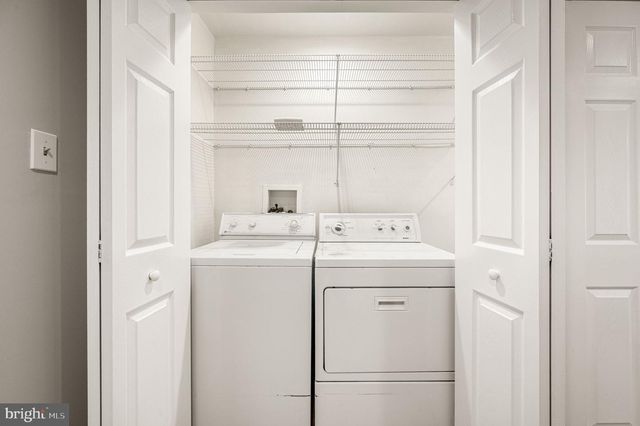 800 DOWLIN FORGE RD RD, Downingtown, PA 19335