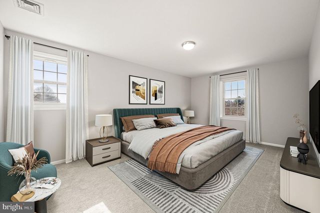 800 DOWLIN FORGE RD RD, Downingtown, PA 19335