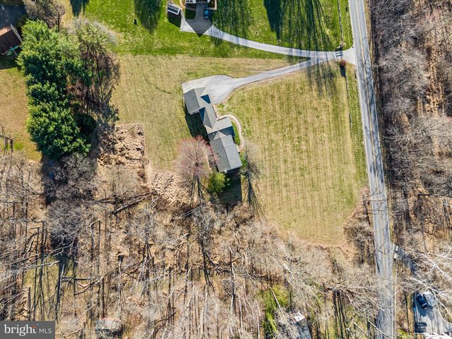 800 DOWLIN FORGE RD RD, Downingtown, PA 19335