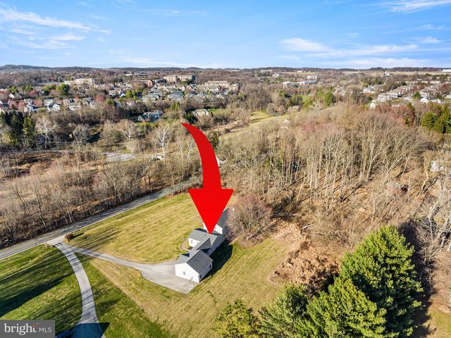 800 DOWLIN FORGE RD RD, Downingtown, PA 19335