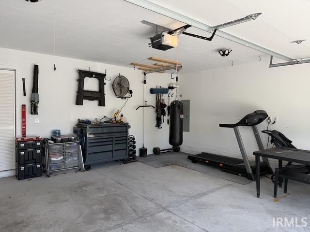 5510 W Redbud Drive, Ellettsville, IN 47429