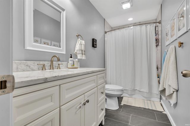 5510 W Redbud Drive, Ellettsville, IN 47429