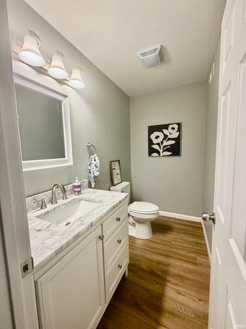 5510 W Redbud Drive, Ellettsville, IN 47429