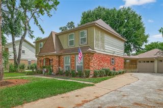 4907 Sabrina Drive, Houston, TX 77066