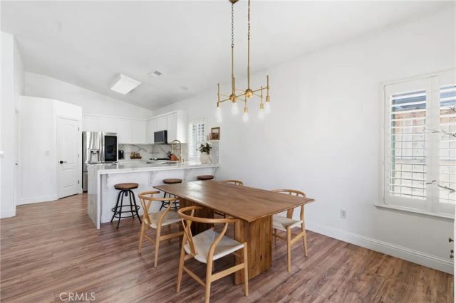 1740 N McKelvy Avenue, Clovis, CA 93619