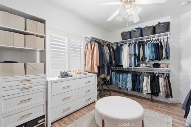 1740 N McKelvy Avenue, Clovis, CA 93619