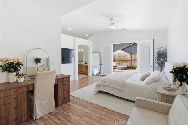 1740 N McKelvy Avenue, Clovis, CA 93619
