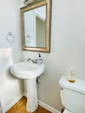 181 School St B, Acton, MA 01720