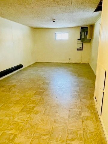 181 School St B, Acton, MA 01720