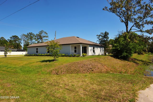 2 Prince Eric Lane, Palm Coast, FL 32164