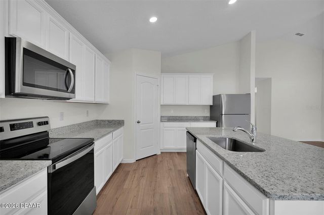 2 Prince Eric Lane, Palm Coast, FL 32164